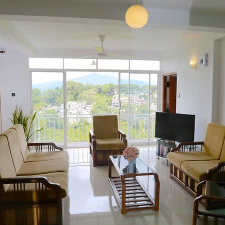 Villa Serene Kandy Buitenkant foto